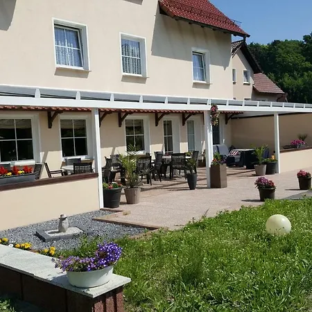 Hanni 3* Sellin (Rugen)